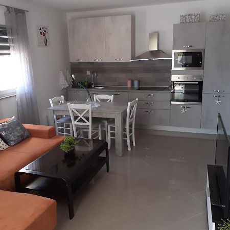 Apartman Nada Liznjan Exterior photo